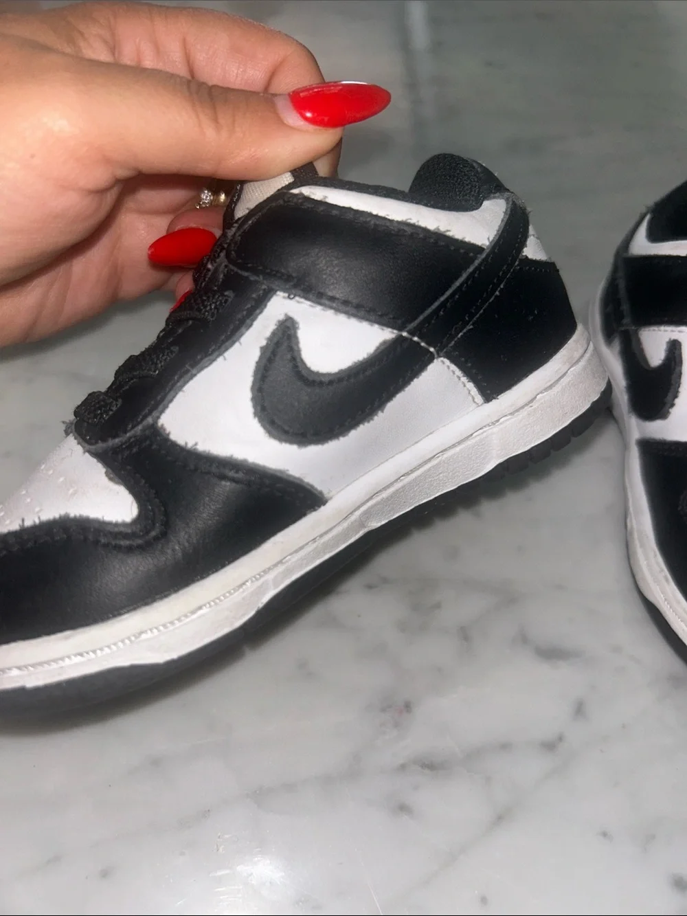 Nike Kids Black and White Panda Low-Top Sneakers Sz 7C
